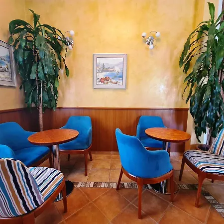 Hotel Fineso 3*