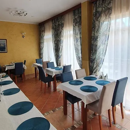 Hotel Fineso 3*