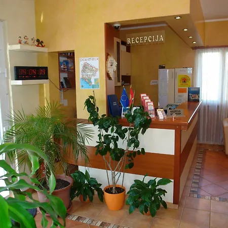 Hotel Fineso 3*